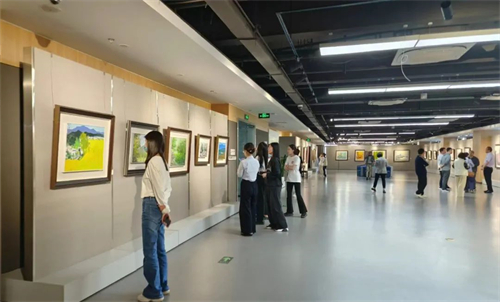 五月風(fēng)文藝展示月 一場(chǎng)視覺(jué)與思想的盛宴